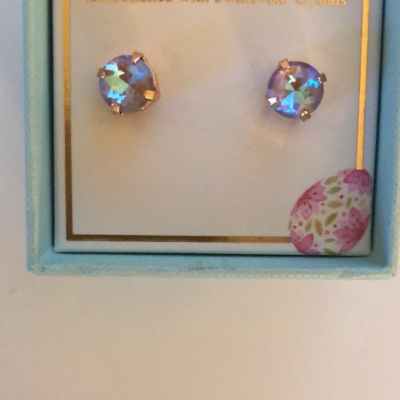 Greige Crystal Earrings - Picture 5 of 7